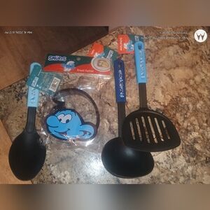 Smurfs Kitchen Utensil Set New